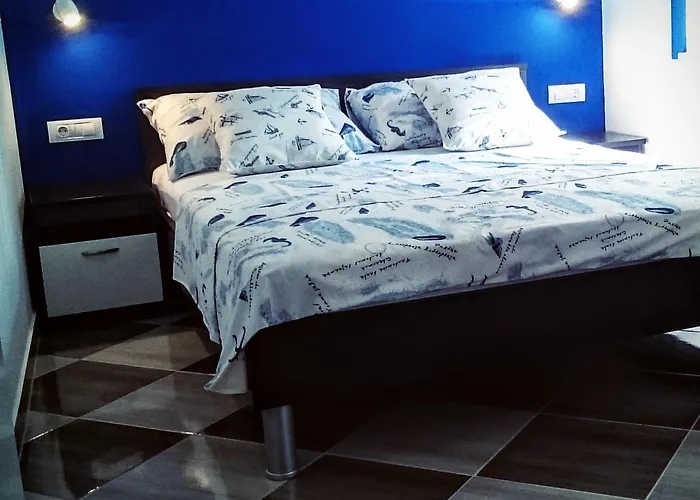 Karmen\'S Apartment One